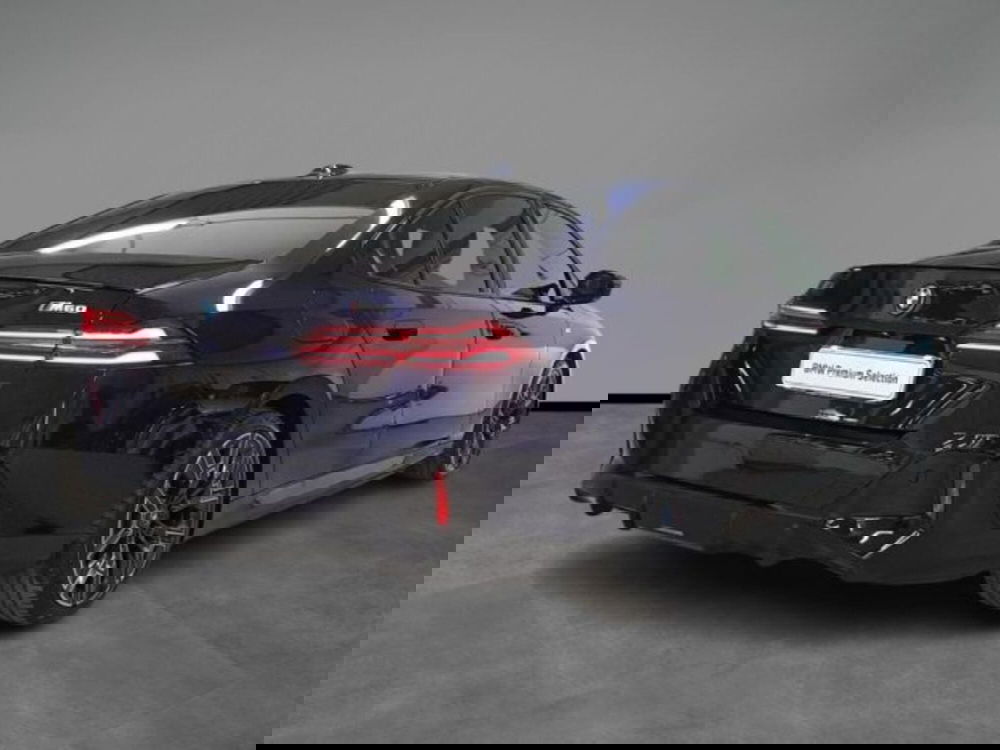 BMW i5 Touring usata a Verona (17)