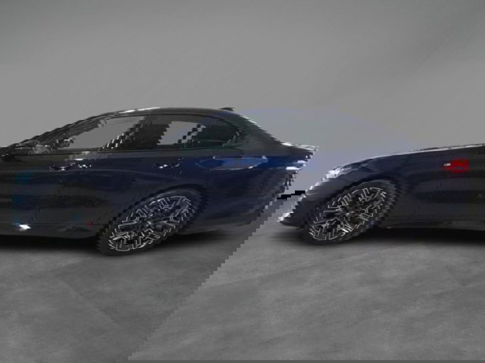 BMW i5 Touring usata a Verona (3)