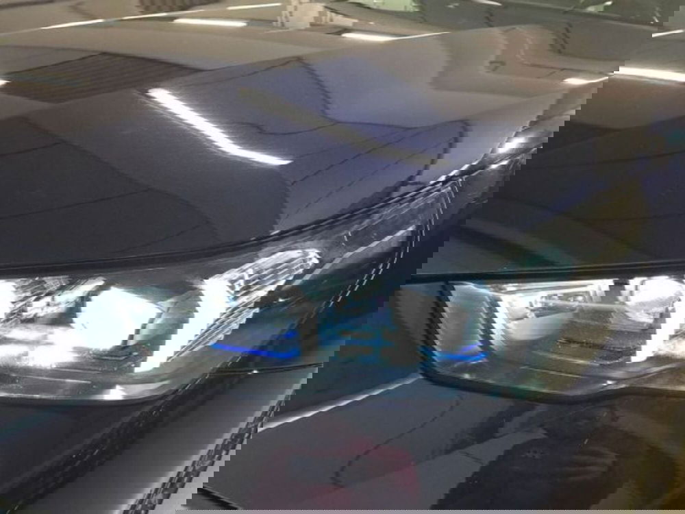 BMW i5 Touring usata a Verona (6)