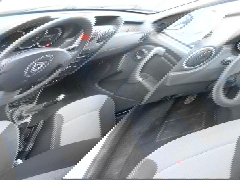 Dacia Duster usata a Pisa (8)