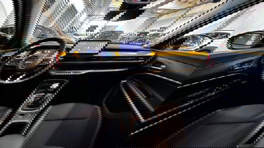 Jeep Avenger usata a Reggio Emilia (15)