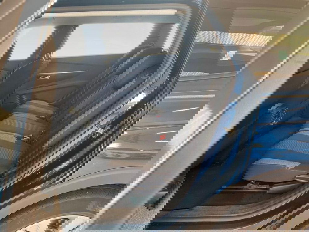 Peugeot 5008 usata a Torino (8)