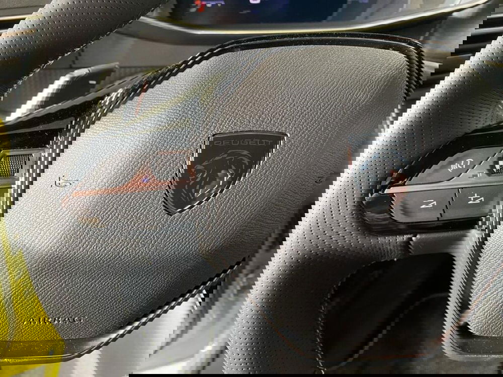 Peugeot 208 nuova a Torino (13)