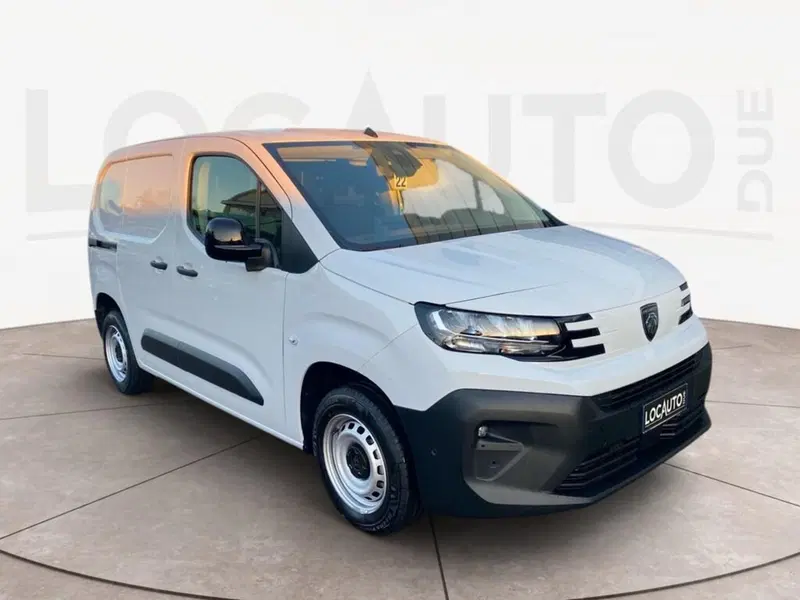 Peugeot Partner Furgone nuova a Torino (3)