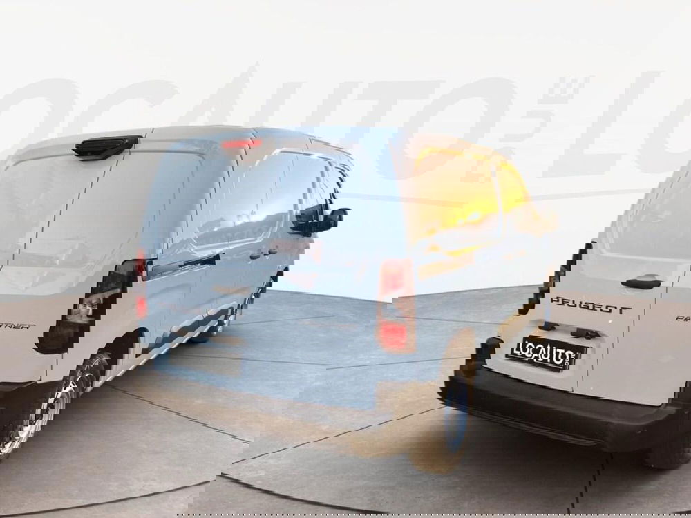 Peugeot Partner Furgone nuova a Torino (4)
