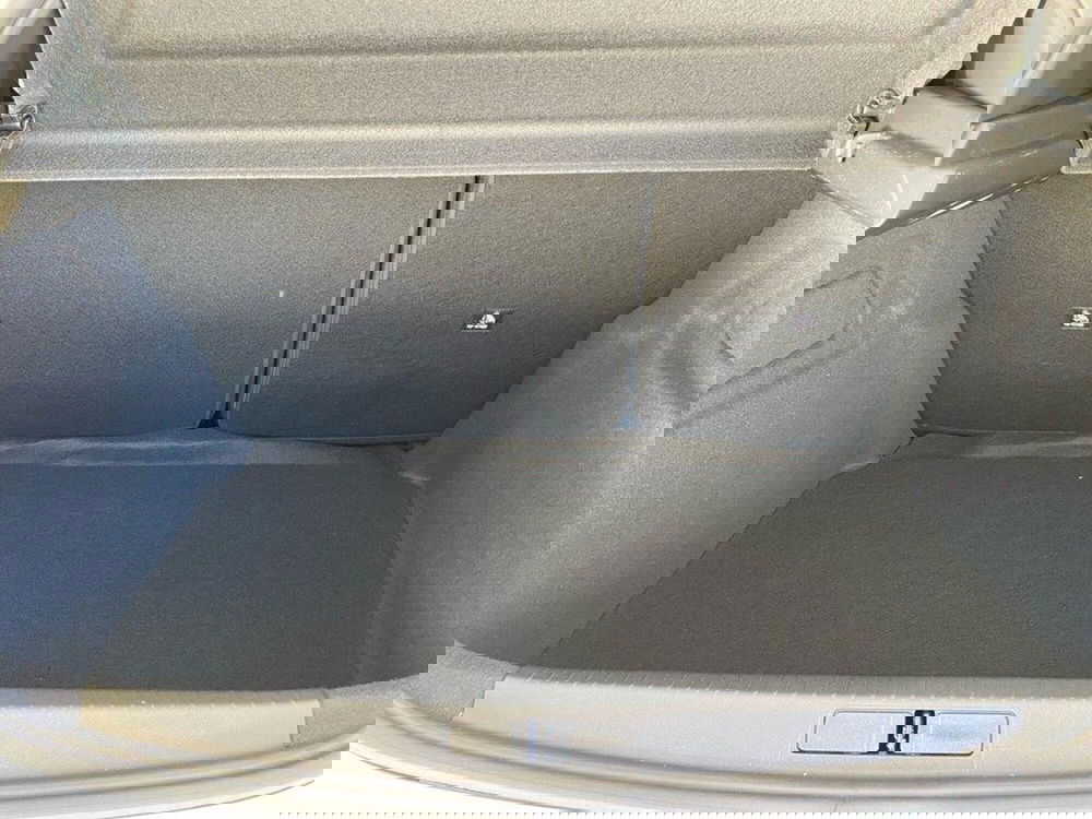 Peugeot 208 nuova a Torino (9)