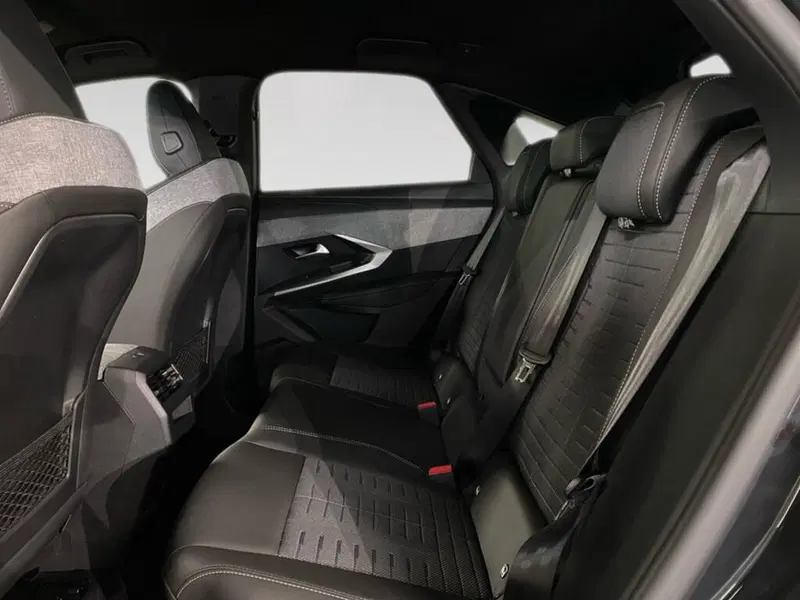 Peugeot 3008 nuova a Torino (8)