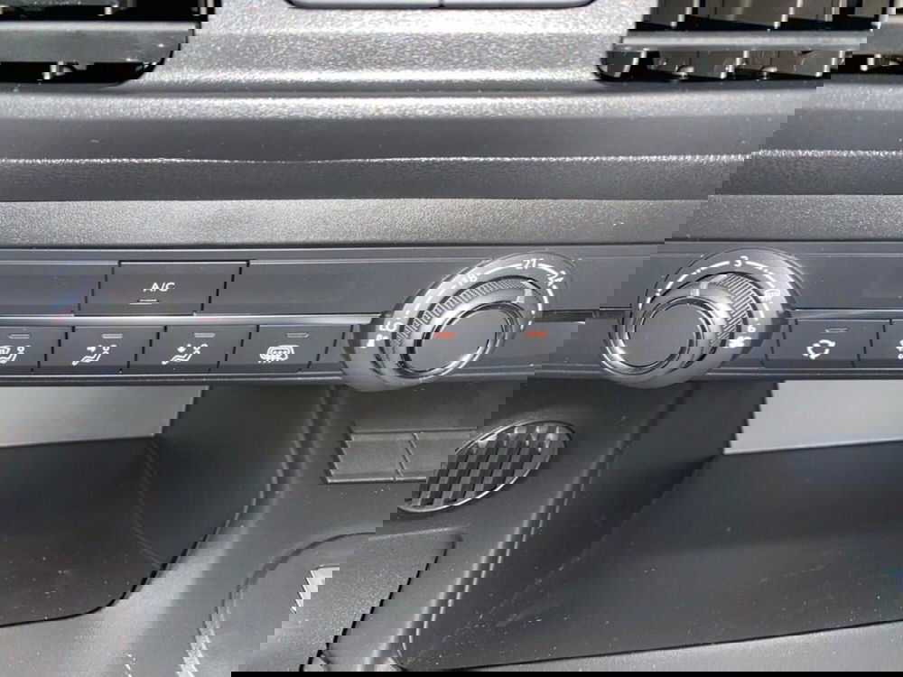 Peugeot Partner Furgone nuova a Torino (10)