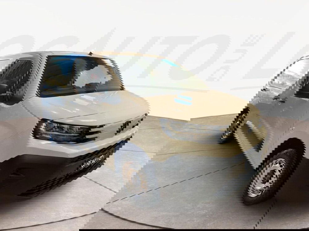 Peugeot Partner Furgone nuova a Torino (3)