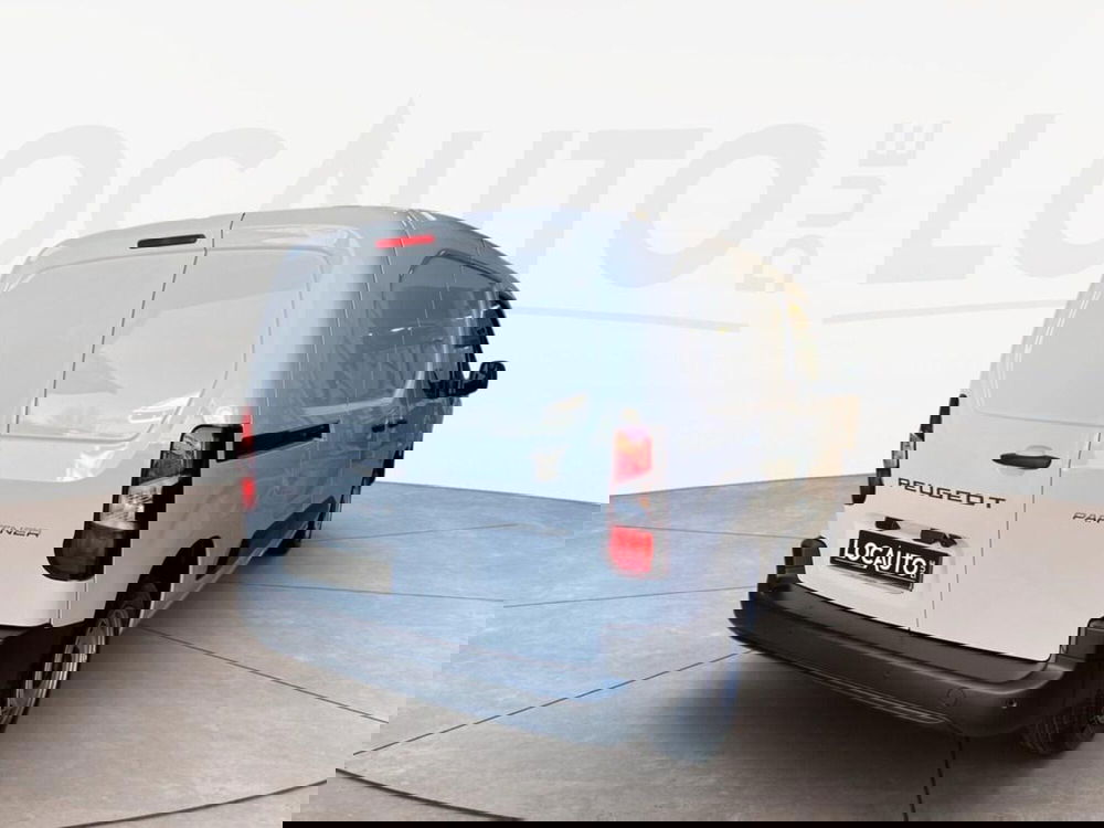 Peugeot Partner Furgone nuova a Torino (4)
