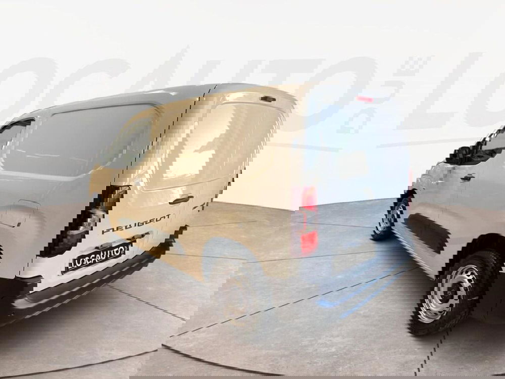 Peugeot Partner Furgone nuova a Torino (5)