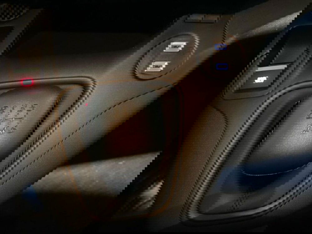 Peugeot Partner Furgone nuova a Torino (11)