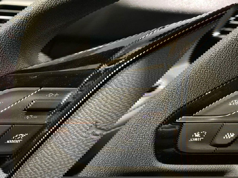 Peugeot Partner Furgone nuova a Torino (12)