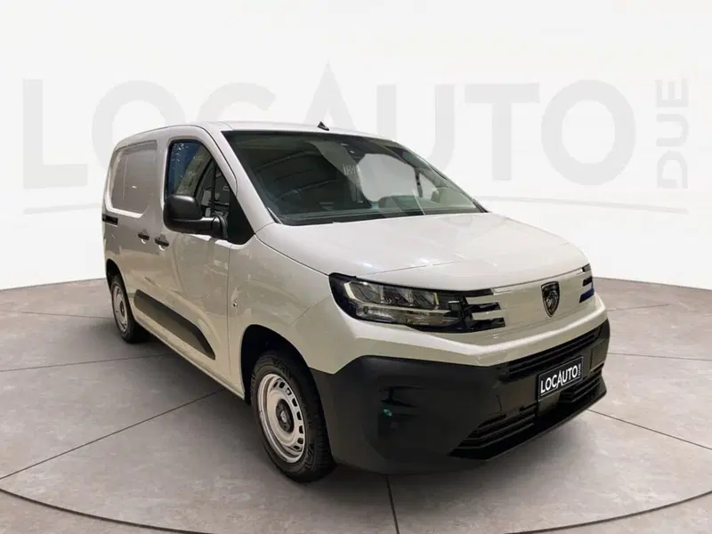 Peugeot Partner Furgone nuova a Torino (3)