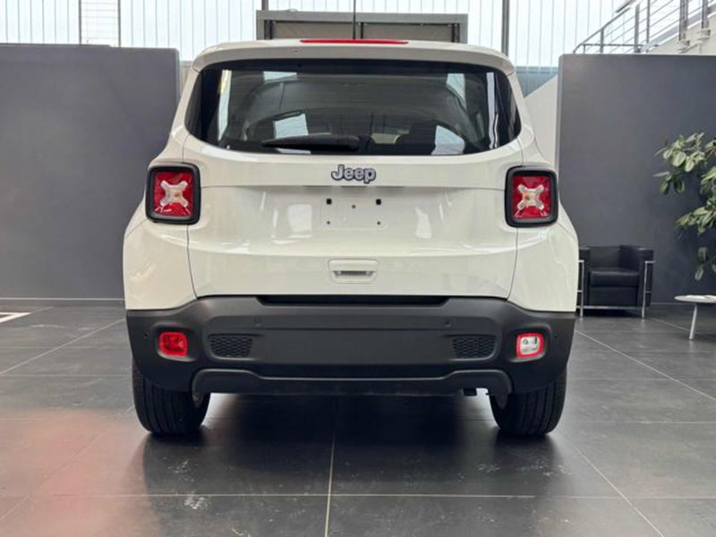 Jeep Renegade nuova a Vercelli (6)