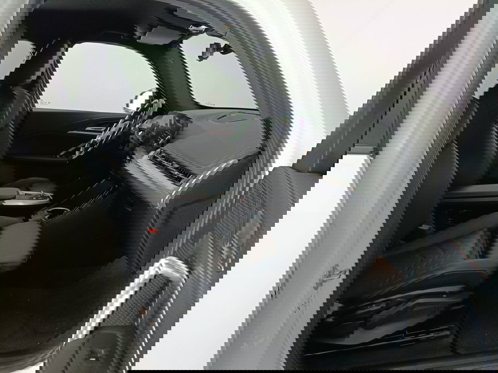 BMW iX1 usata a Ascoli Piceno (11)