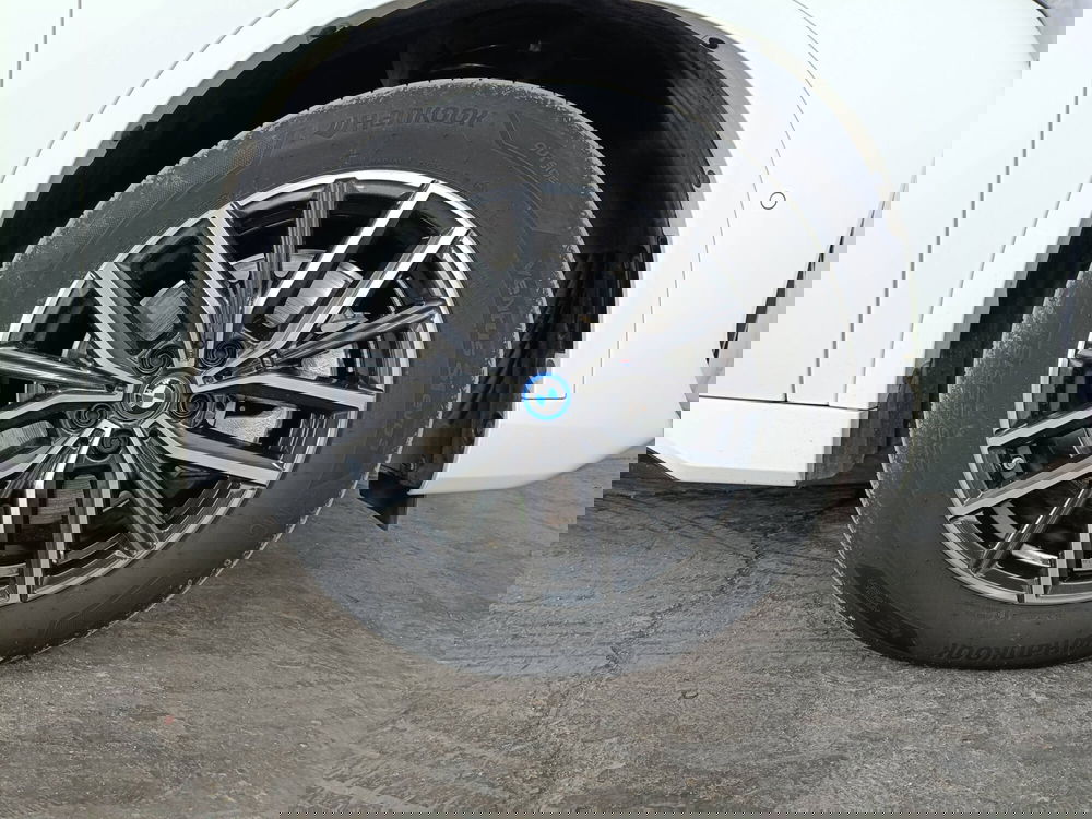 BMW iX1 usata a Ascoli Piceno (16)