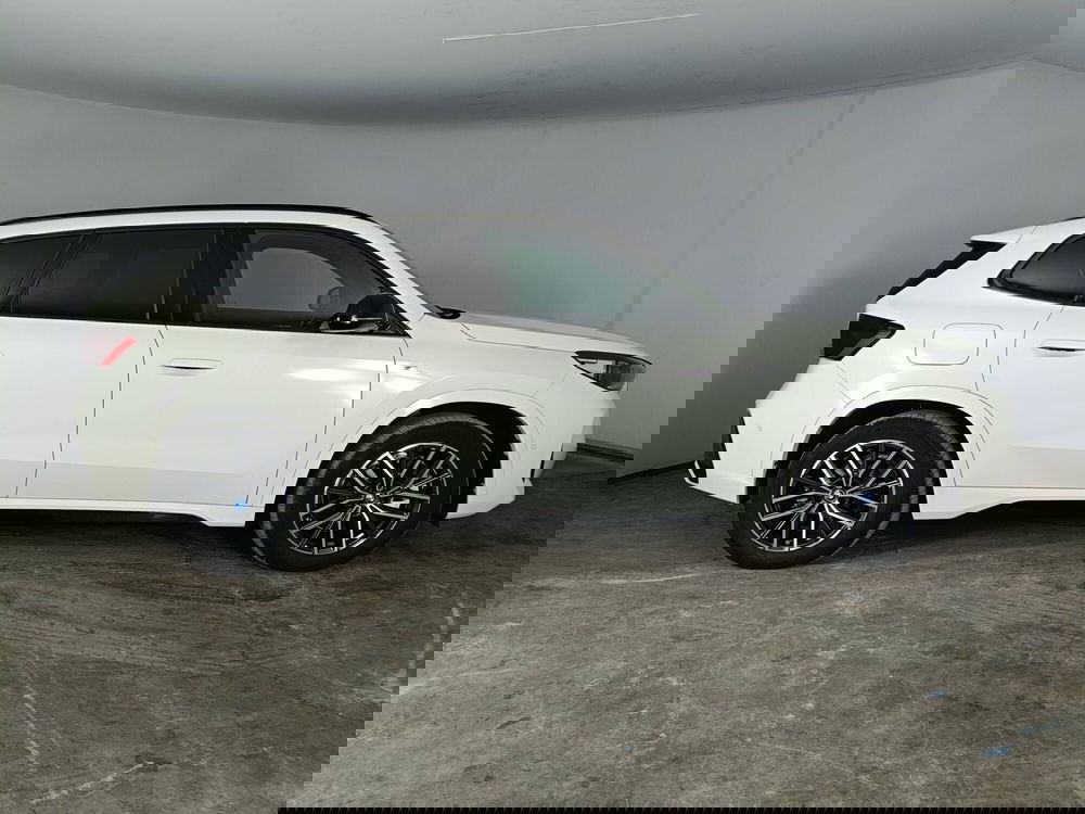 BMW iX1 usata a Ascoli Piceno (3)