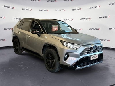 Toyota Rav4 HV (218CV) E-CVT 2WD Style del 2021 usata a Verona