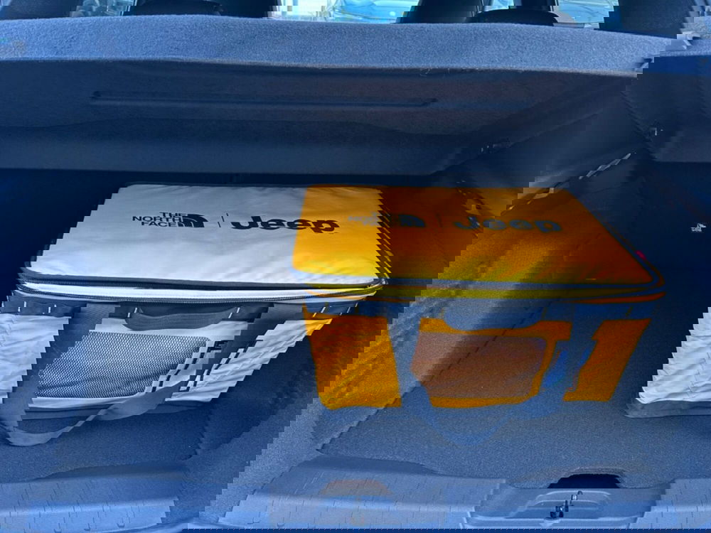 Jeep Avenger nuova a Verona (9)