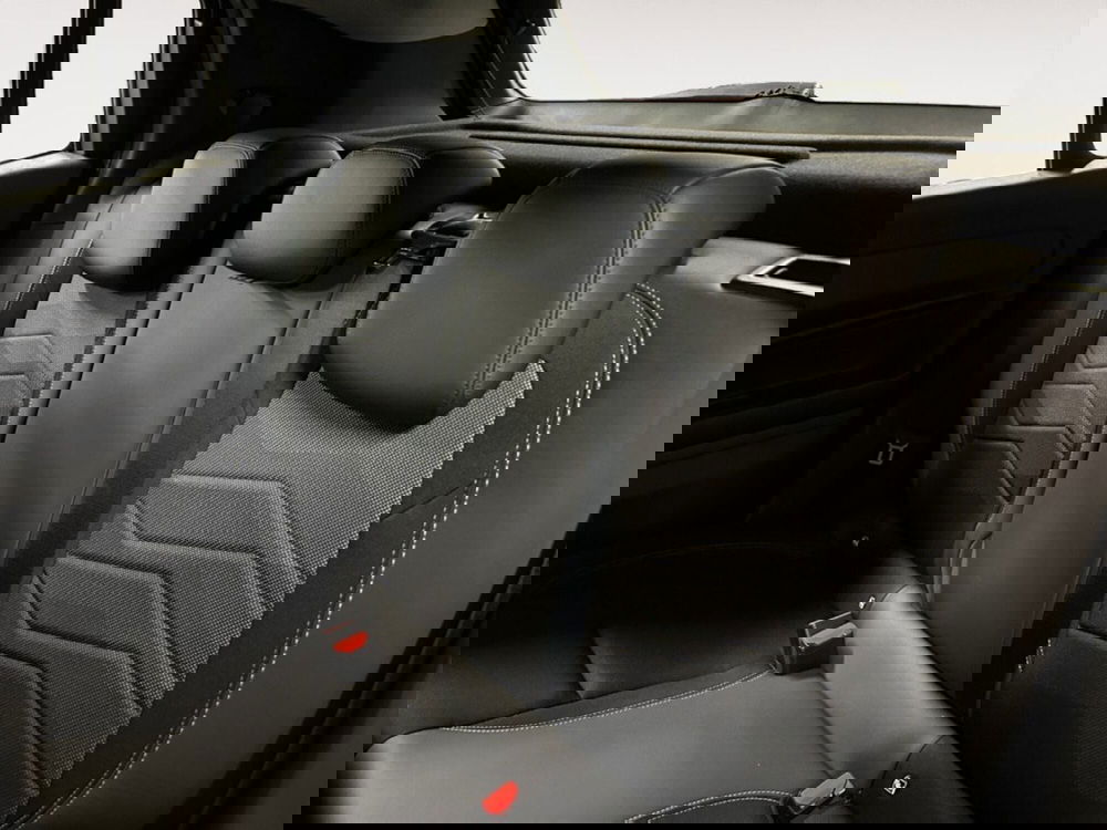 Jeep Avenger nuova a Verona (10)