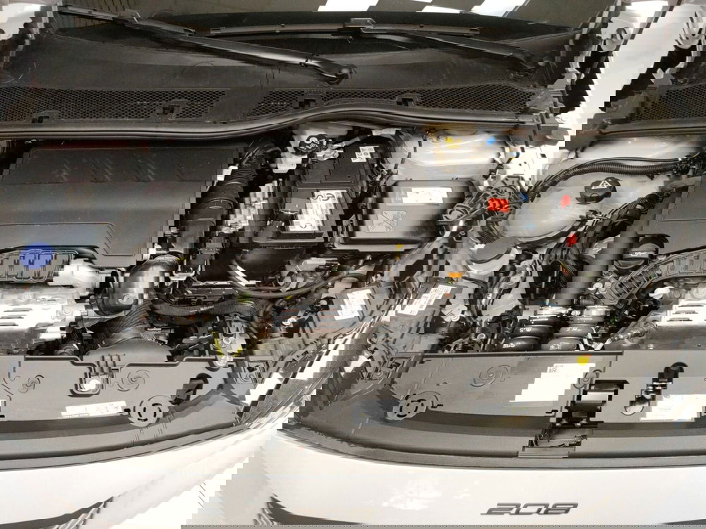 Peugeot 208 nuova a L'Aquila (10)