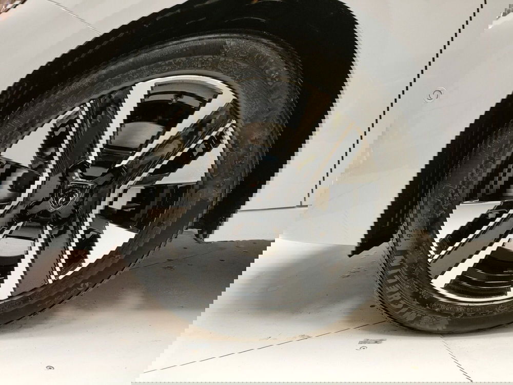 Peugeot 208 nuova a L'Aquila (7)