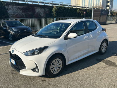 Toyota Yaris 1.5 Hybrid 5 porte Energy del 2023 usata a Melegnano