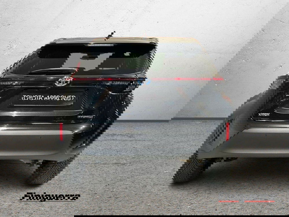 Toyota Yaris Cross usata a Lecco (3)