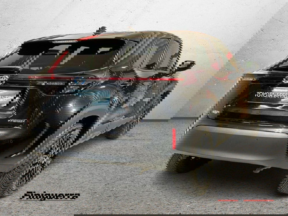 Toyota Yaris Cross usata a Lecco (4)