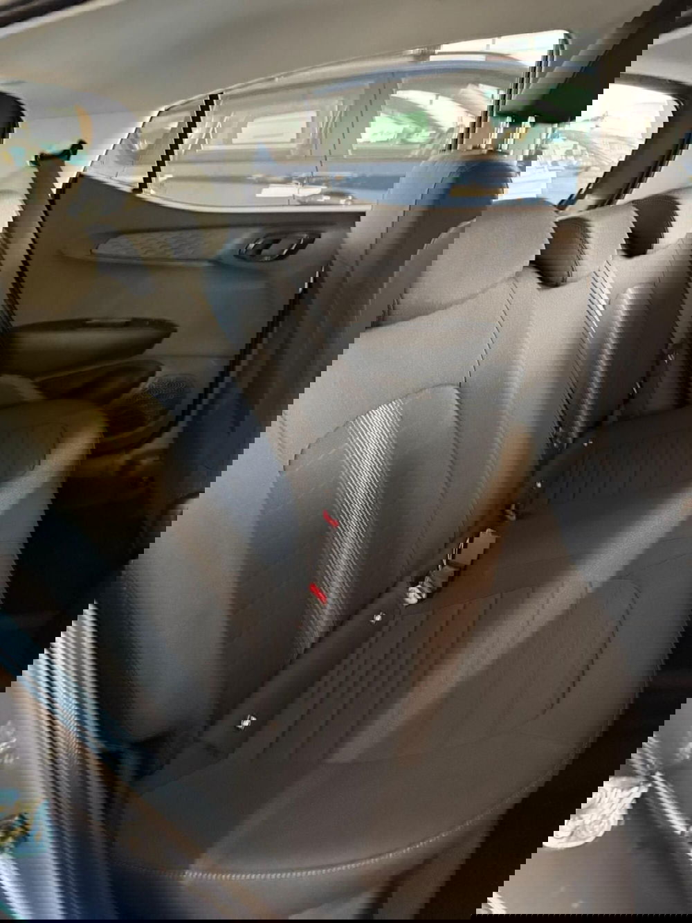 Hyundai i10 nuova a Torino (12)