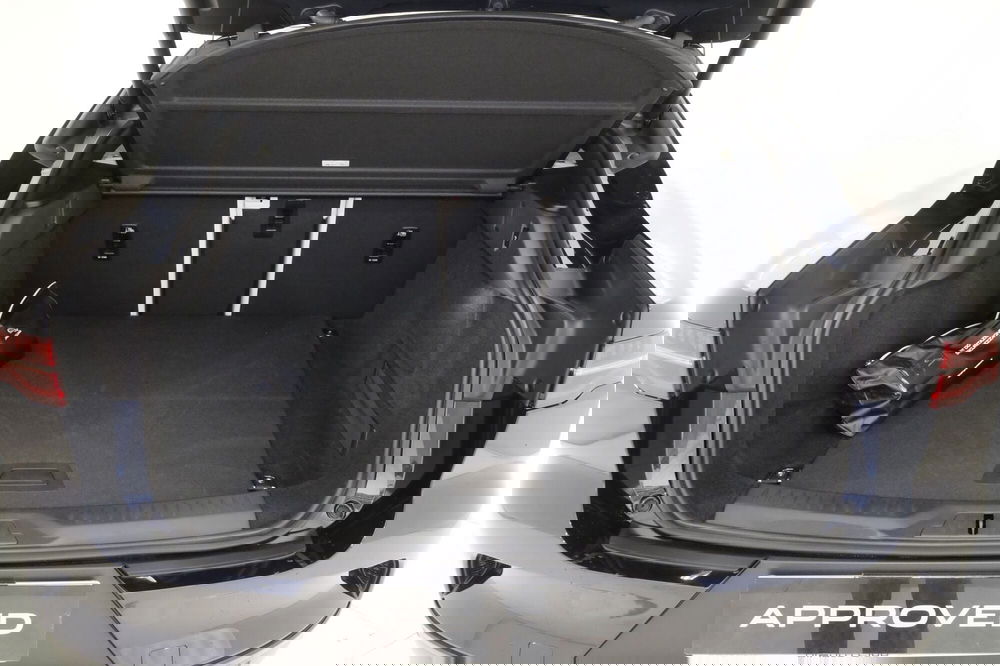 Jaguar I-Pace usata a Torino (13)