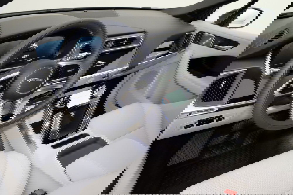 Jaguar I-Pace usata a Torino (17)