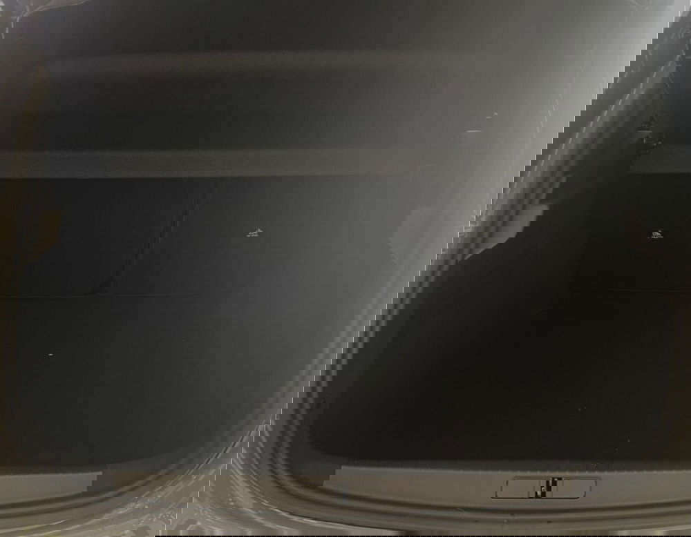 Peugeot 208 nuova a Ferrara (10)