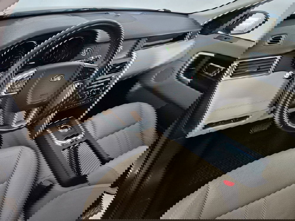 Land Rover Discovery Sport usata a Torino (17)