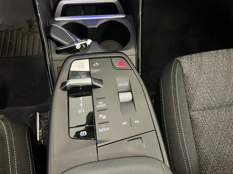 BMW Serie 2 Active Tourer usata a Torino (9)