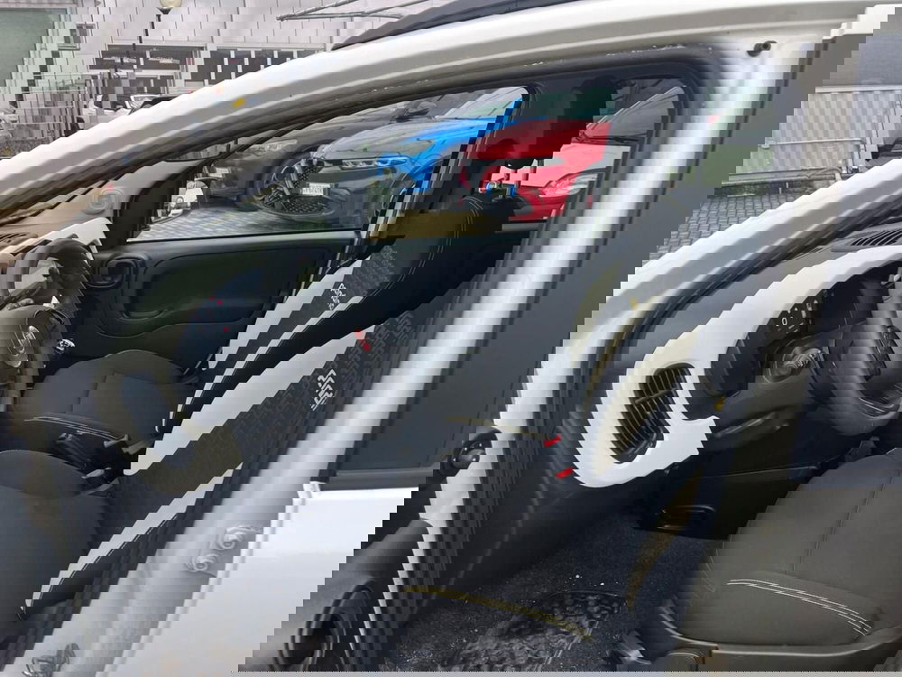 Fiat Panda Cross usata a Milano (11)