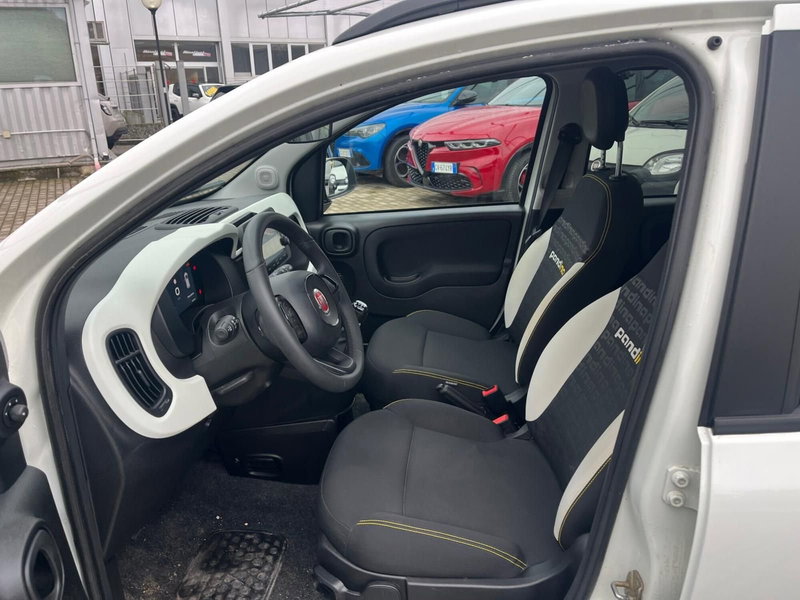 Fiat Panda Cross usata a Milano (11)