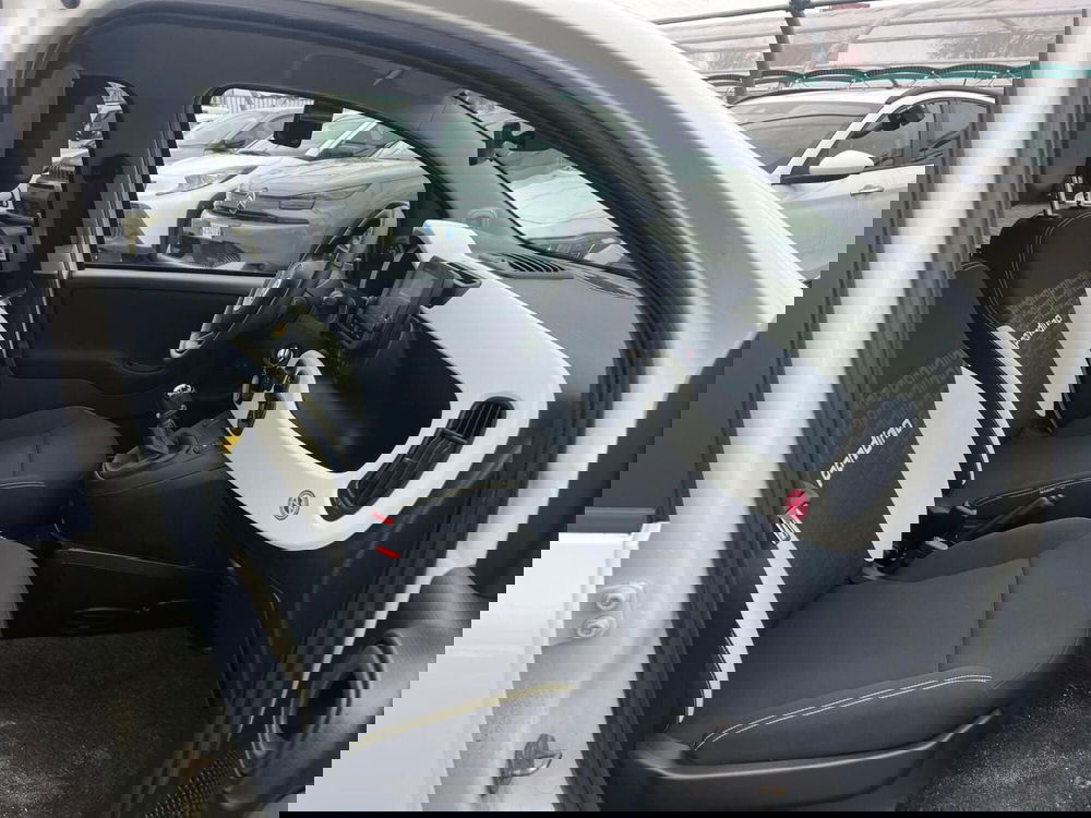 Fiat Panda Cross usata a Milano (12)