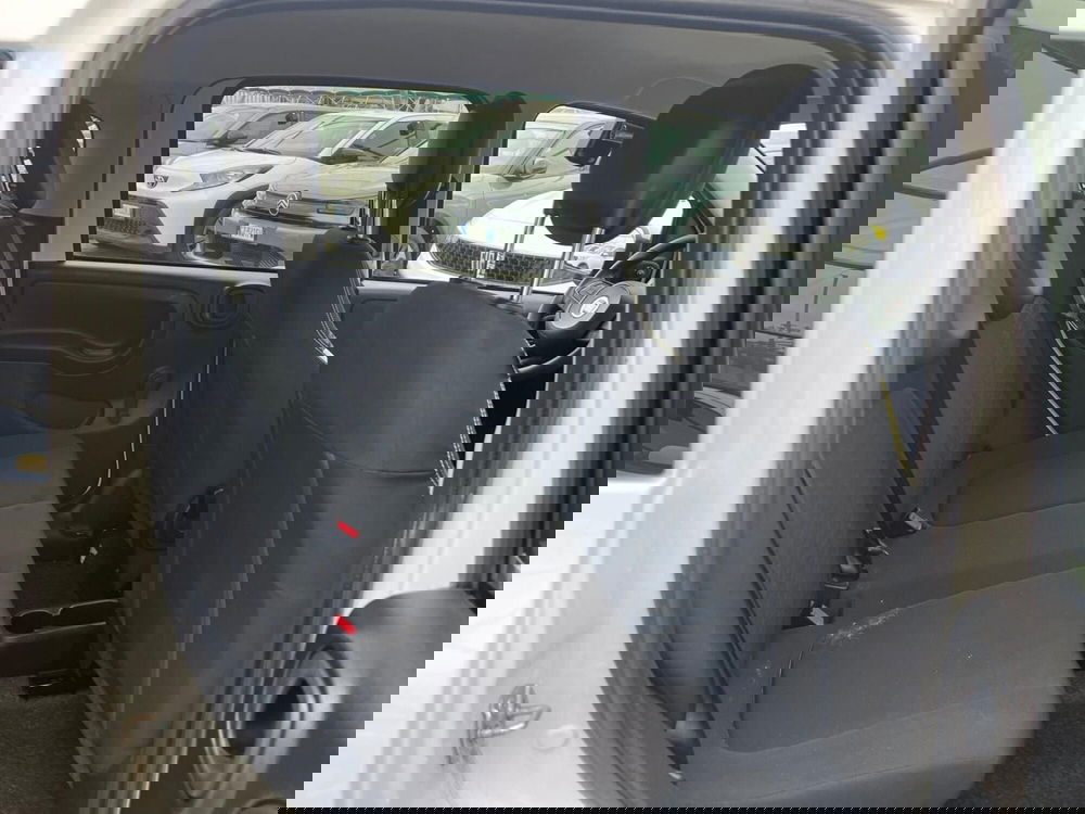 Fiat Panda Cross usata a Milano (13)