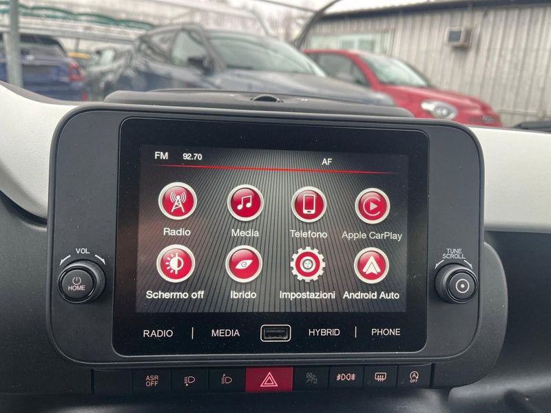 Fiat Panda Cross usata a Milano (16)