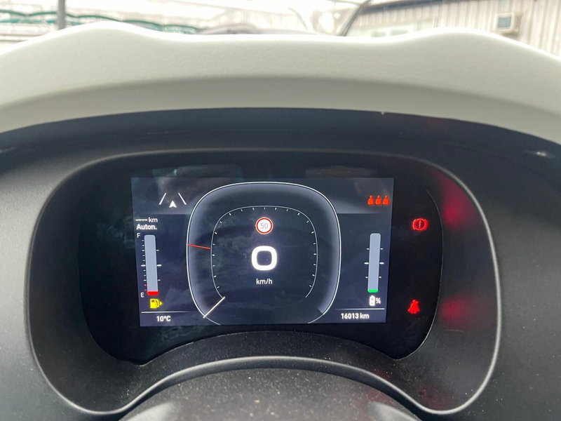Fiat Panda Cross usata a Milano (19)