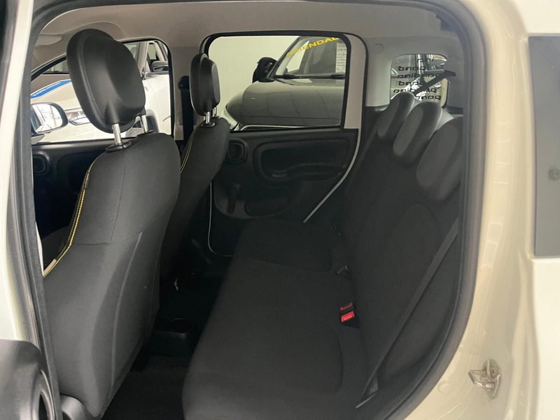 Fiat Panda Cross usata a Milano (13)
