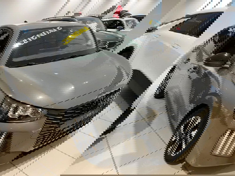 Peugeot 208 usata a Milano (3)