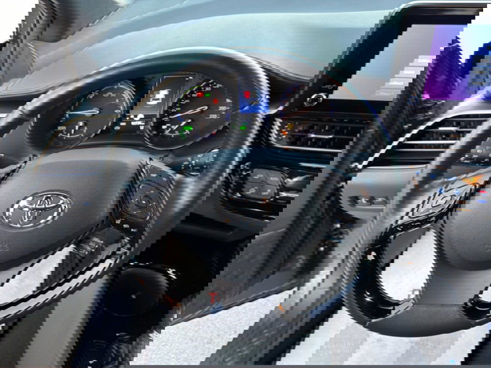 Toyota Toyota C-HR usata a Siracusa (11)