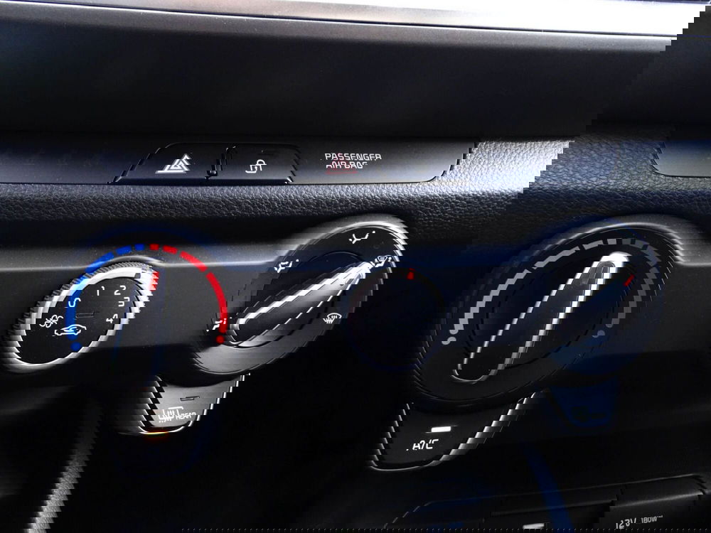 Kia Stonic nuova a Treviso (20)