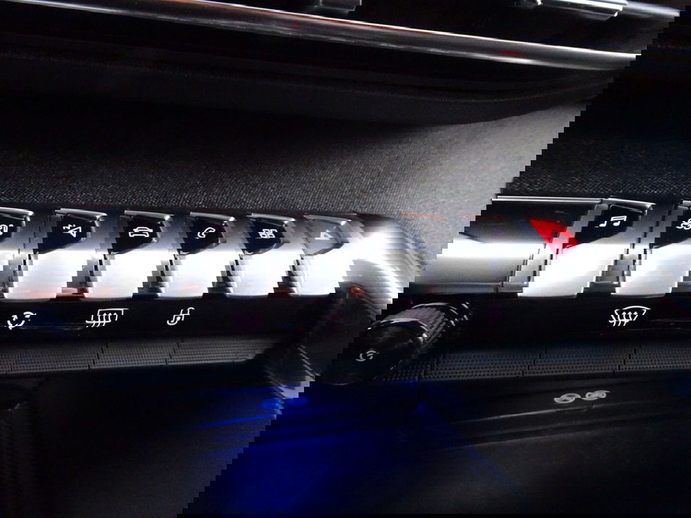 Peugeot 3008 usata a Treviso (19)