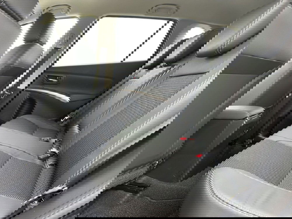Suzuki S-Cross nuova a Prato (11)