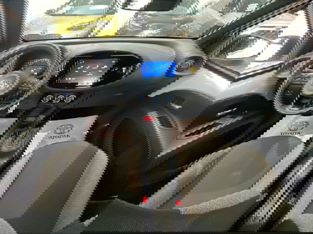 Toyota Aygo X usata a Catania (10)