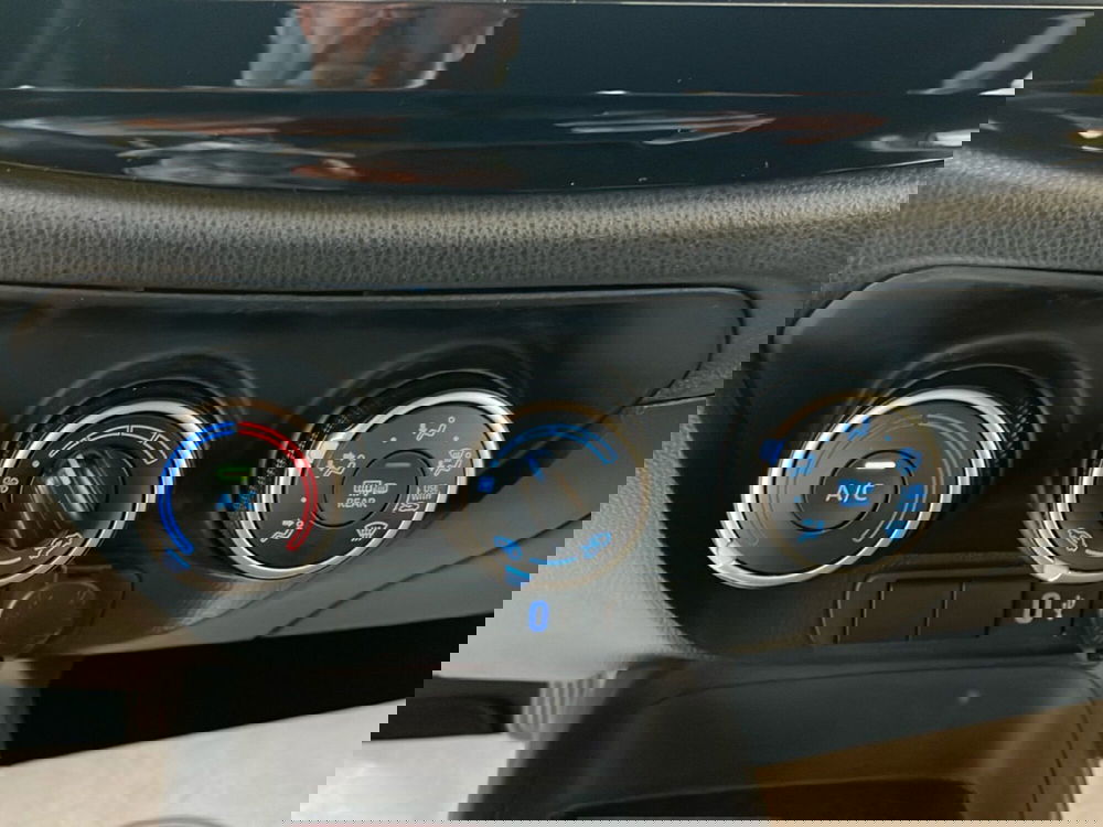 Toyota Aygo X usata a Catania (15)